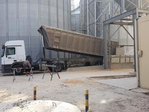 Perry maize unloading system Flaking Mill Upgrade