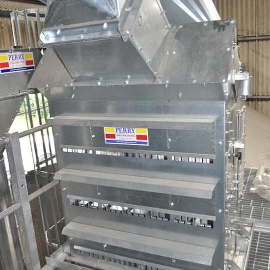 Perry twin aspirator pre-cleaner