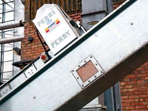 Perry deep flight conveyor