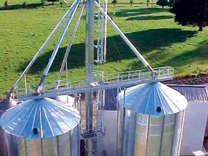 Perry elevator filling multiple hopper bottom silos