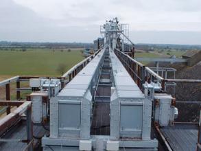 Perry grain conveyor