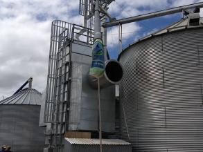 Perry grain drier for farm