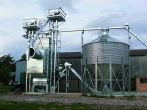 Perry mistral series grain drier