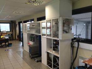 Perry sample analysis station