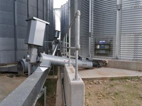 Perry emptying equipment