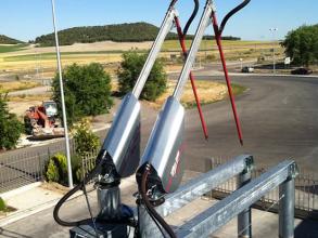 Perry of Oakley cobra grain samplers